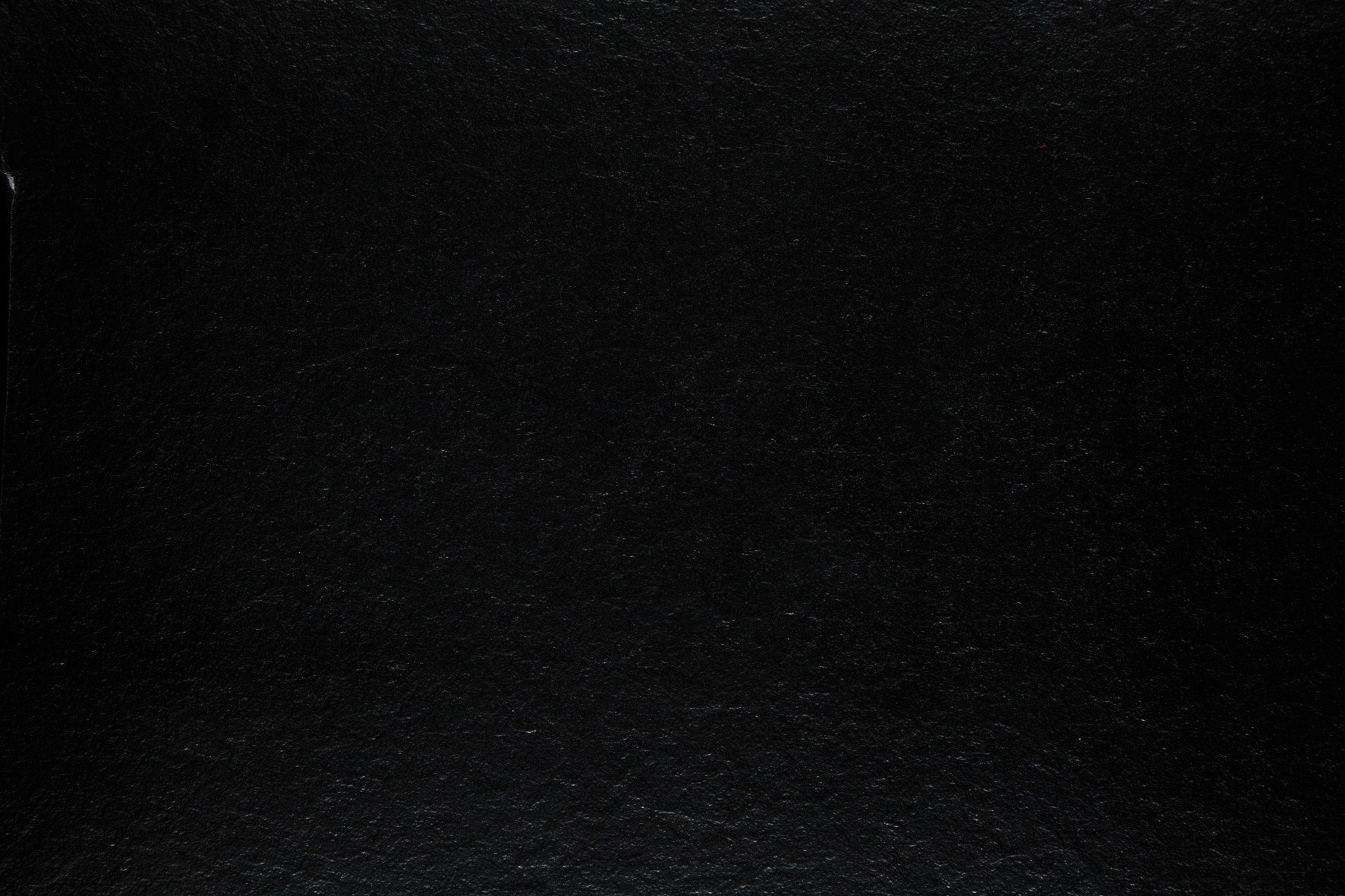 main image of Omega Noir Roche